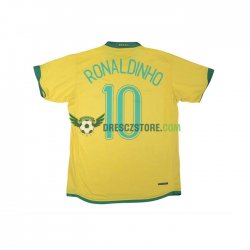 Brazílie RONALDINHO 10 Retro Domácí Dres 2006 Krátký rukáv Muže Fotbalové Dresy